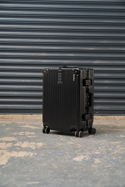 Odyssey Suitcase Black