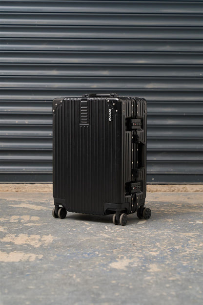 Odyssey Suitcase Black